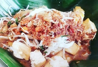 Kl u wilayah sini bungkus biasa seperti ini krn langsung snatap 15 K saj---